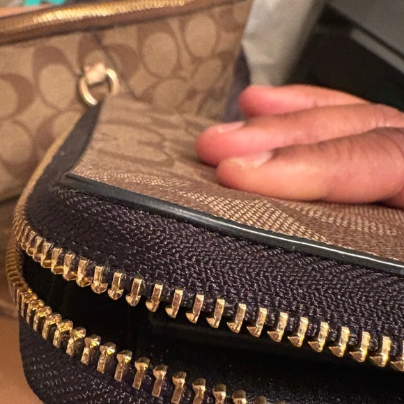 Coach Brown Purse With Leopard Print On Straps set - Picture 12 of 16